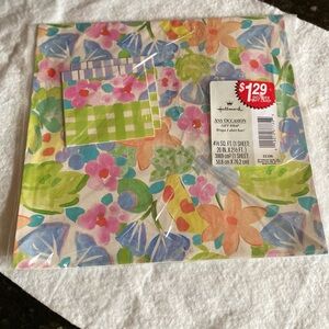 Pure 90’s Vintage HALLMARK Floral Gift Wrap with Enclosed Gift Card
